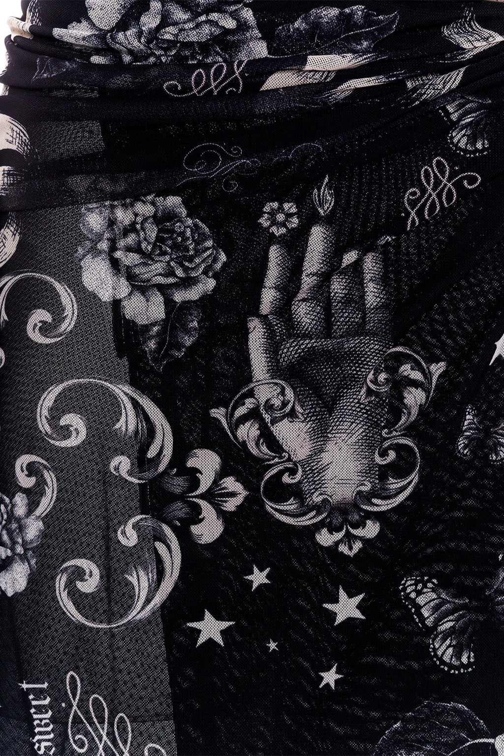 Delfina Pareo Cover Up