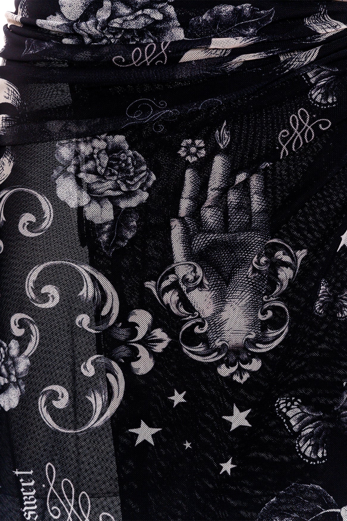 Delfina Pareo Cover Up